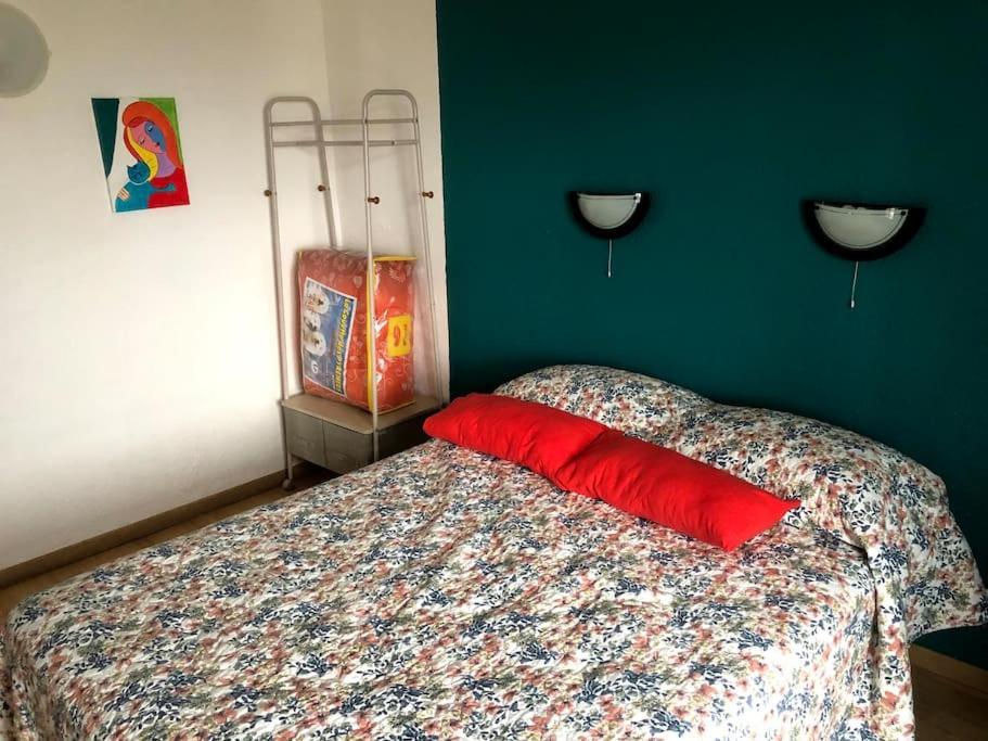 Grands Buffets Hebergement Chambre Narbonne Exterior foto